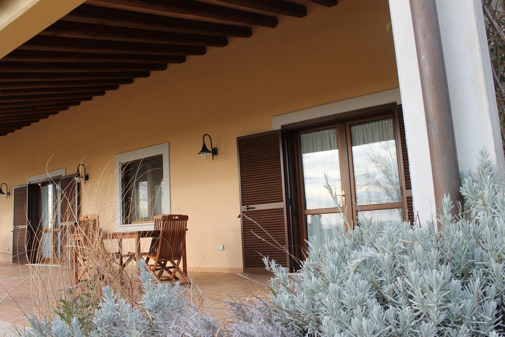 Agriturismo Colle D' Oro Pescia Romana Zimmer foto