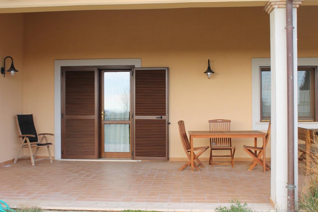 Agriturismo Colle D' Oro Pescia Romana Zimmer foto