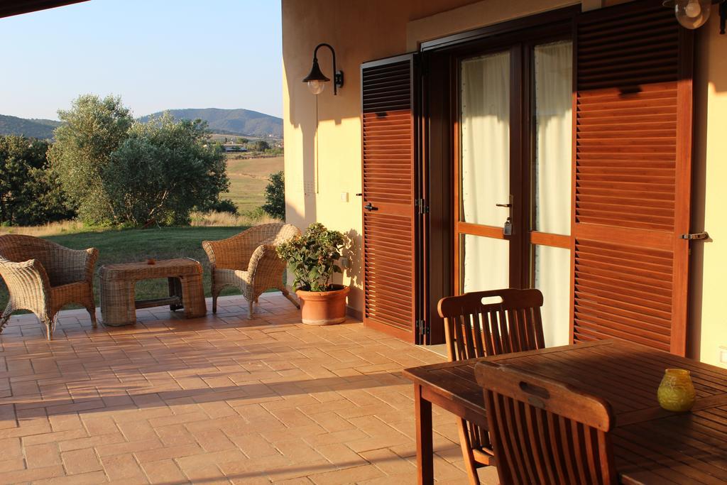 Agriturismo Colle D' Oro Pescia Romana Exterior foto