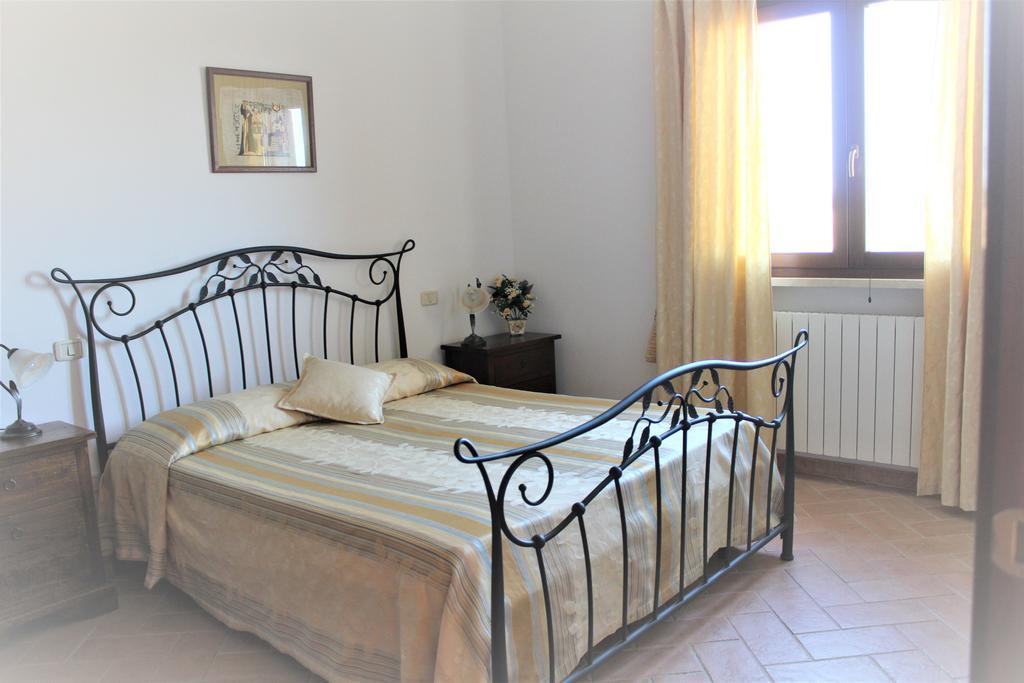 Agriturismo Colle D' Oro Pescia Romana Exterior foto